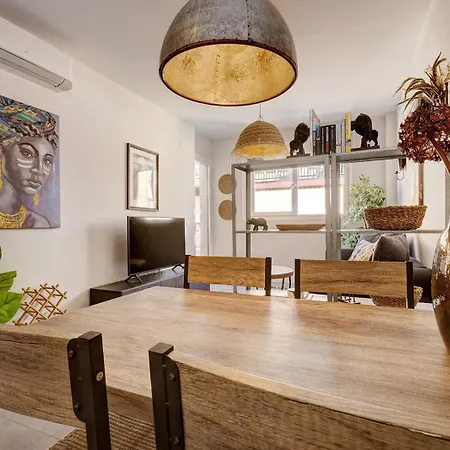 012 New Relaxed 2 Bed Retreat