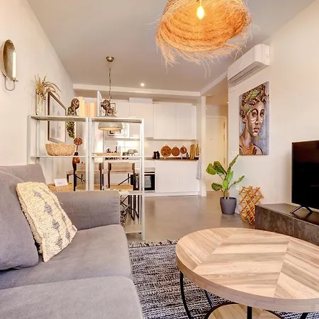 Апартаменты 012 New Relaxed 2 Bed Retreat *