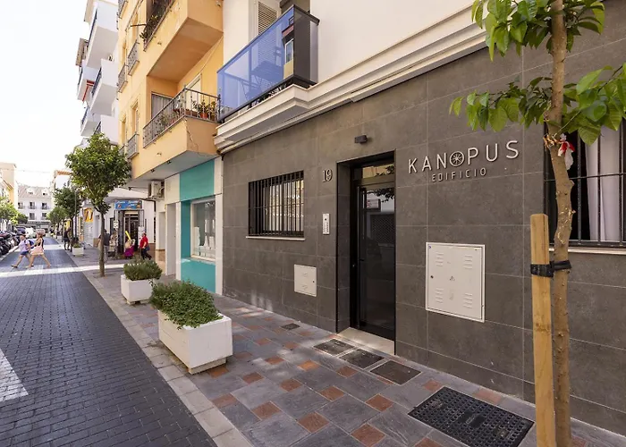 012 New Relaxed 2 Bed Retreat