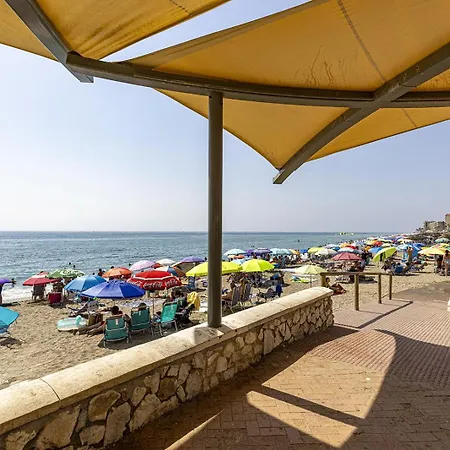 012 New Relaxed 2 Bed Retreat