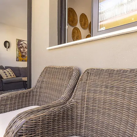 Apartamento 012 New Relaxed 2 Bed Retreat